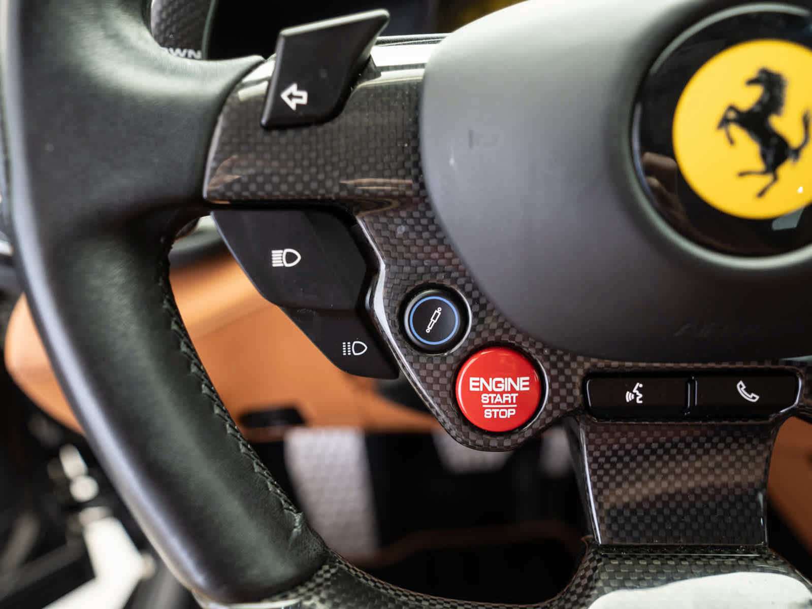 Certified 2018 Ferrari GTC4Lusso AWD/4WD image 20