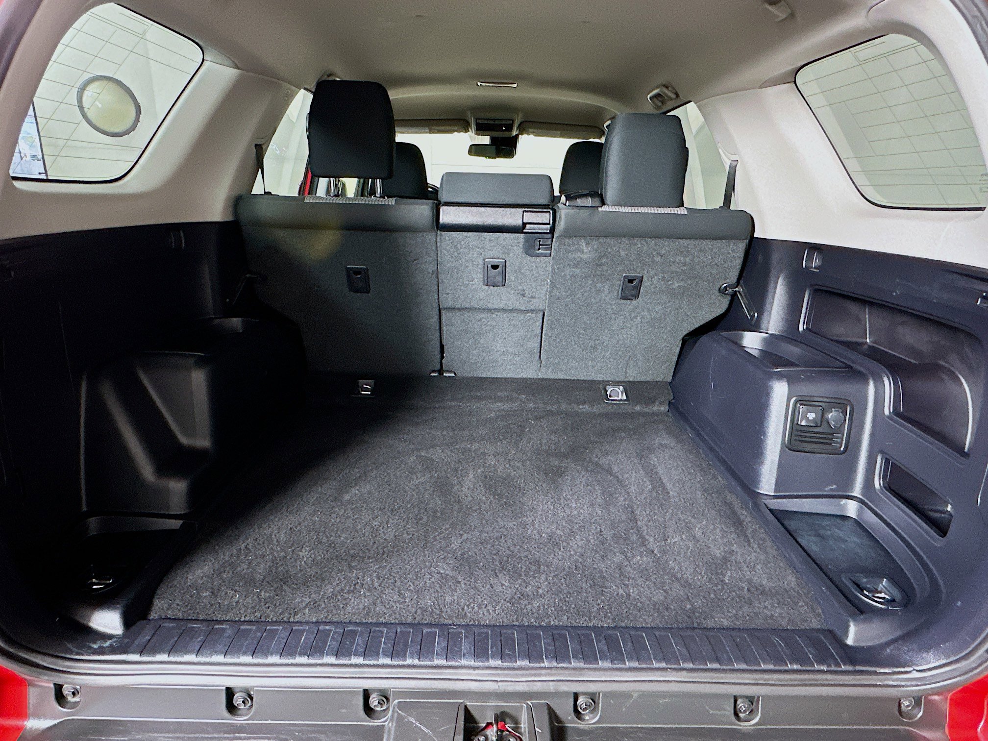 Used 2024 Toyota 4Runner SR5 image 31