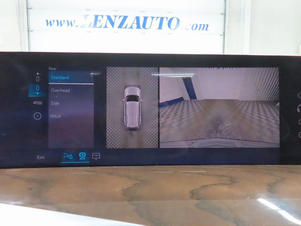 Used 2026 Cadillac Escalade Platinum Sport w/ LPO, Floor Liner Package image 15