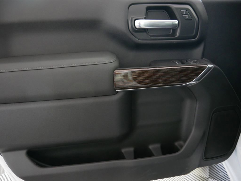 New 2025 GMC Sierra 3500 SLE w/ SLE Convenience Package image 12