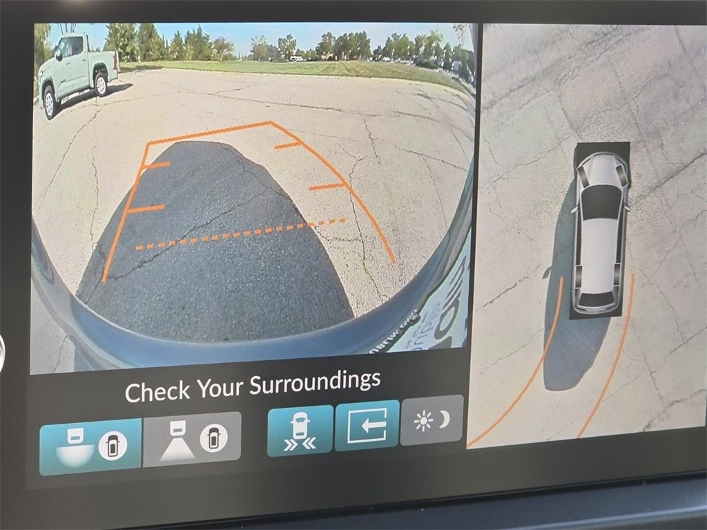 New 2025 Honda Pilot TrailSport image 5