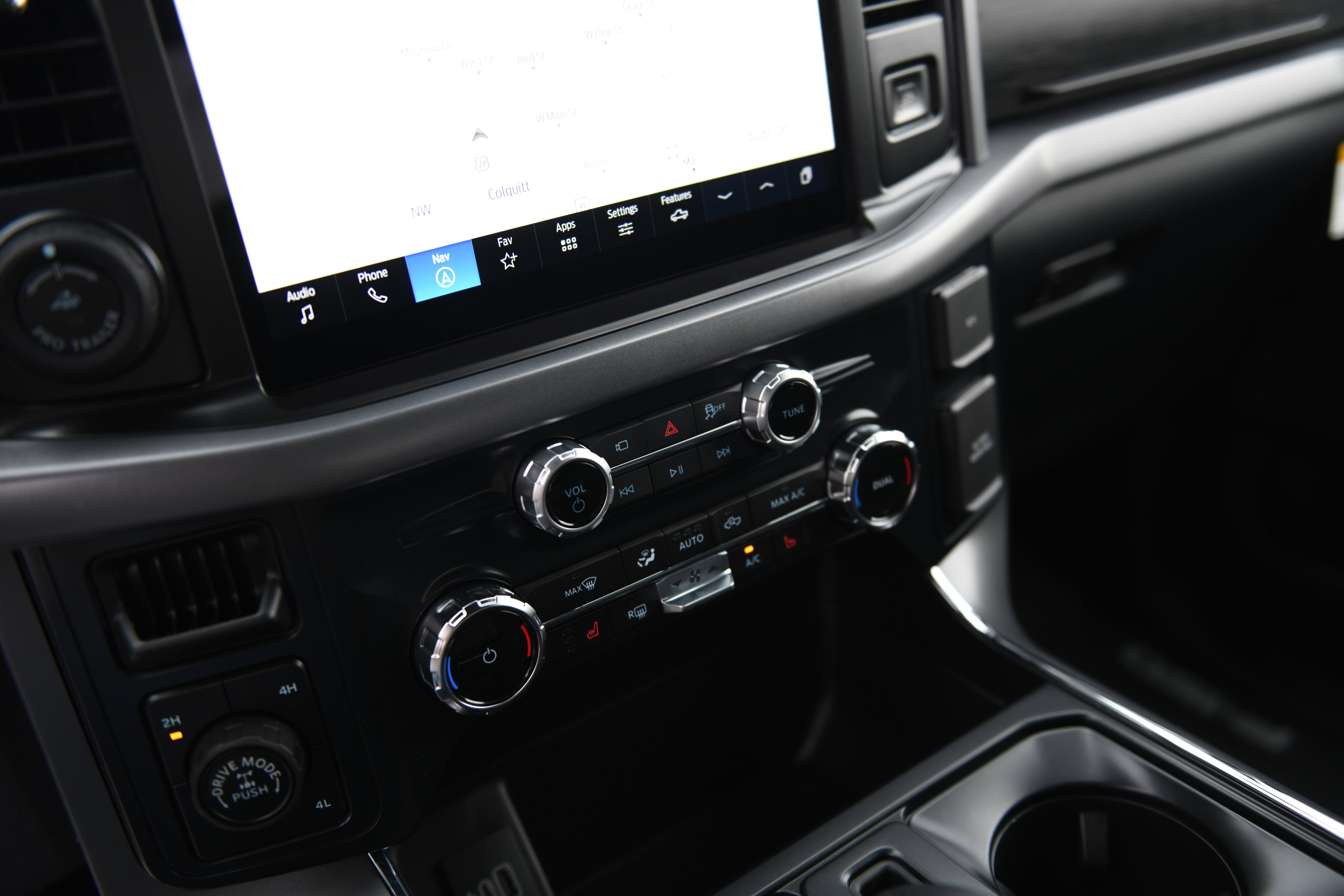 New 2026 Ford F150 XLT w/ Equipment Group 302A MID image 26