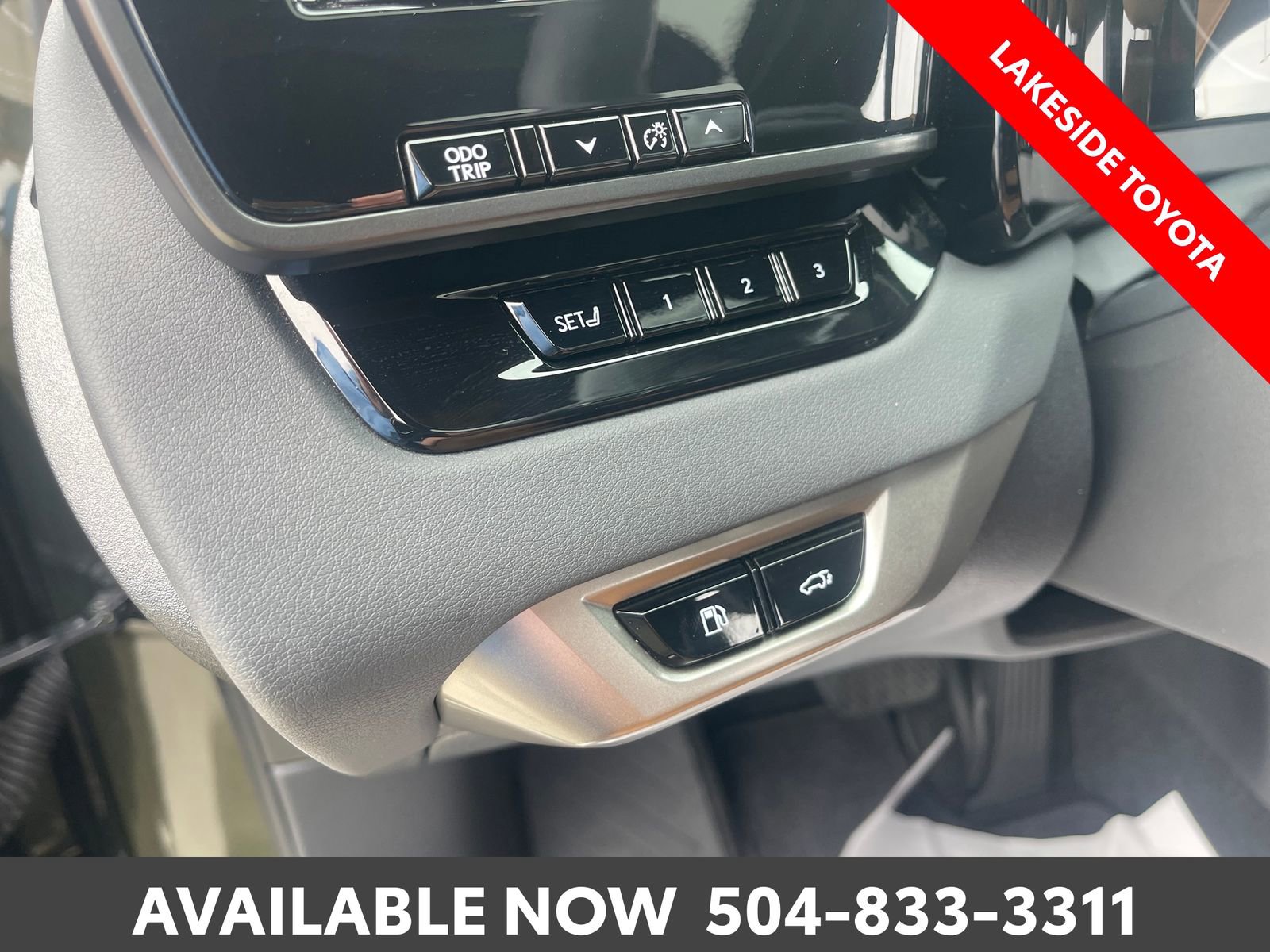 Used 2024 Lexus RX 350 Premium w/ Accessory Package (Z1) FWD image 25