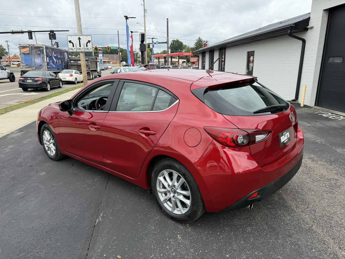 Used 2015 MAZDA MAZDA3 i Touring FWD image 3