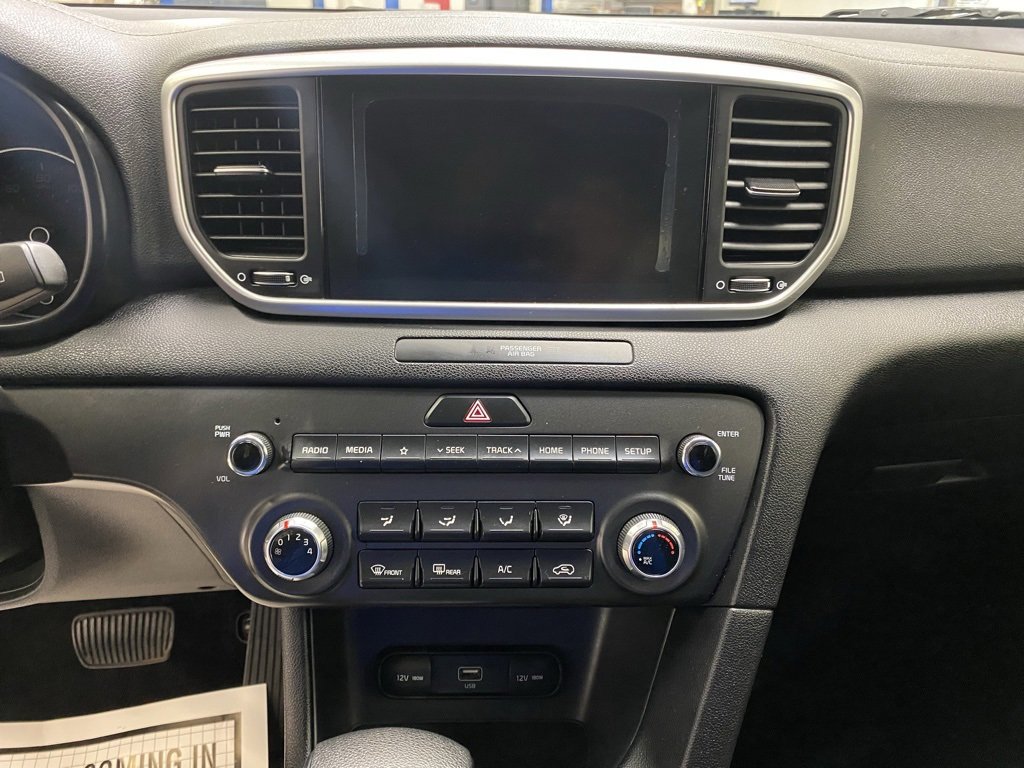 Used 2021 Kia Sportage LX image 34