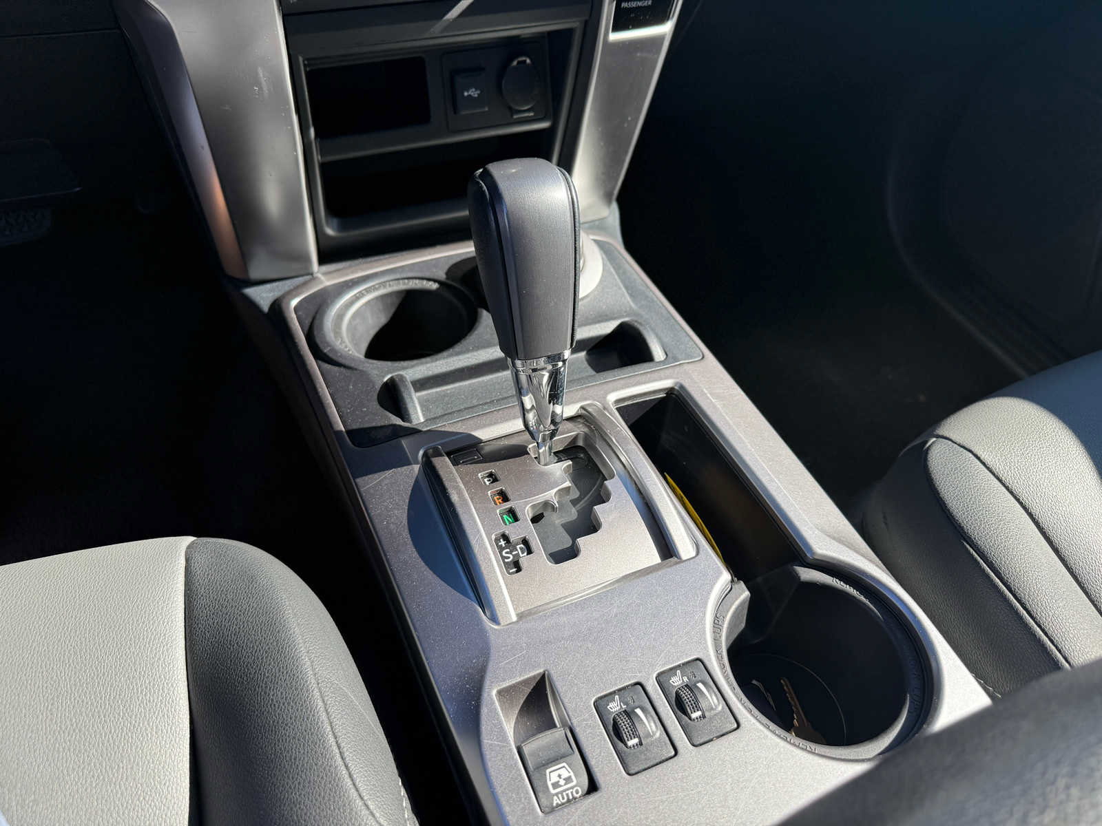 Used 2024 Toyota 4Runner SR5 Premium image 10