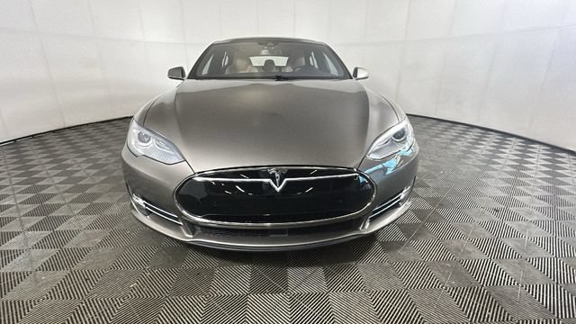 Used 2015 Tesla Model S 60 RWD image 7