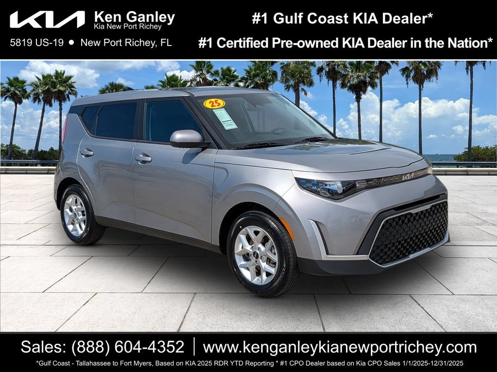 Certified 2025 Kia Soul LX w/ LX Technology Package
