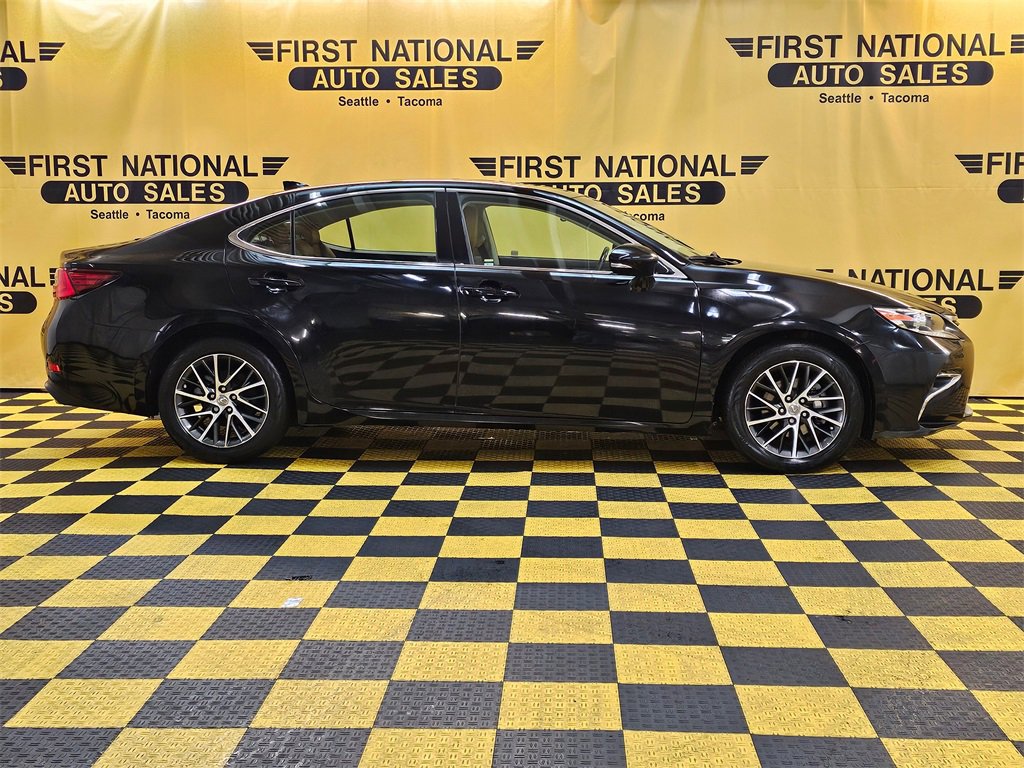 Used 2017 Lexus ES 350 image 2