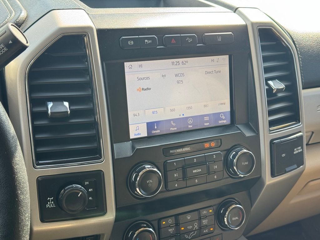 Used 2020 Ford F250 Lariat w/ Chrome Package image 28