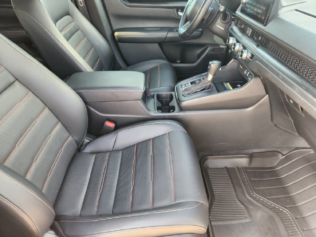 Used 2025 Honda CR-V Sport-L image 13