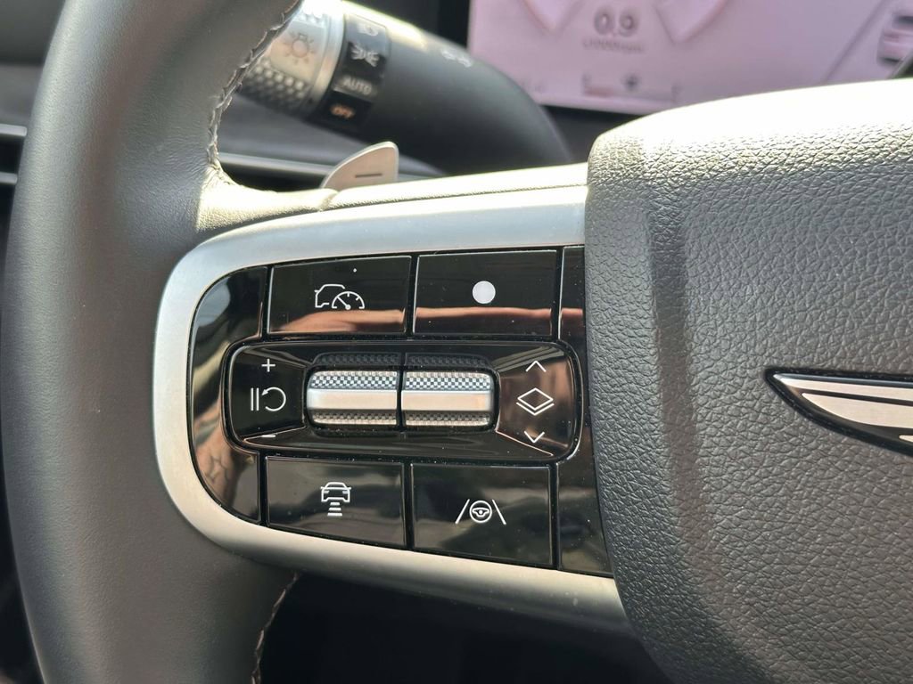 Certified 2026 Genesis GV80 2.5T Advanced AWD/4WD image 23