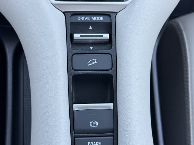 Used 2024 Honda HR-V EX-L image 30