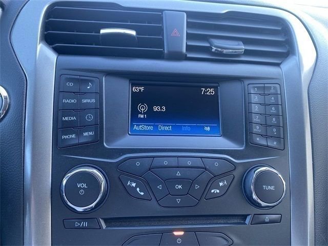 Used 2018 Ford Fusion SE image 13