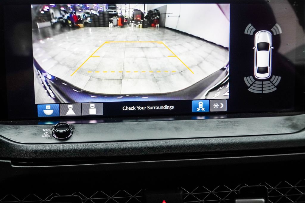 Used 2023 Honda Accord Touring image 32