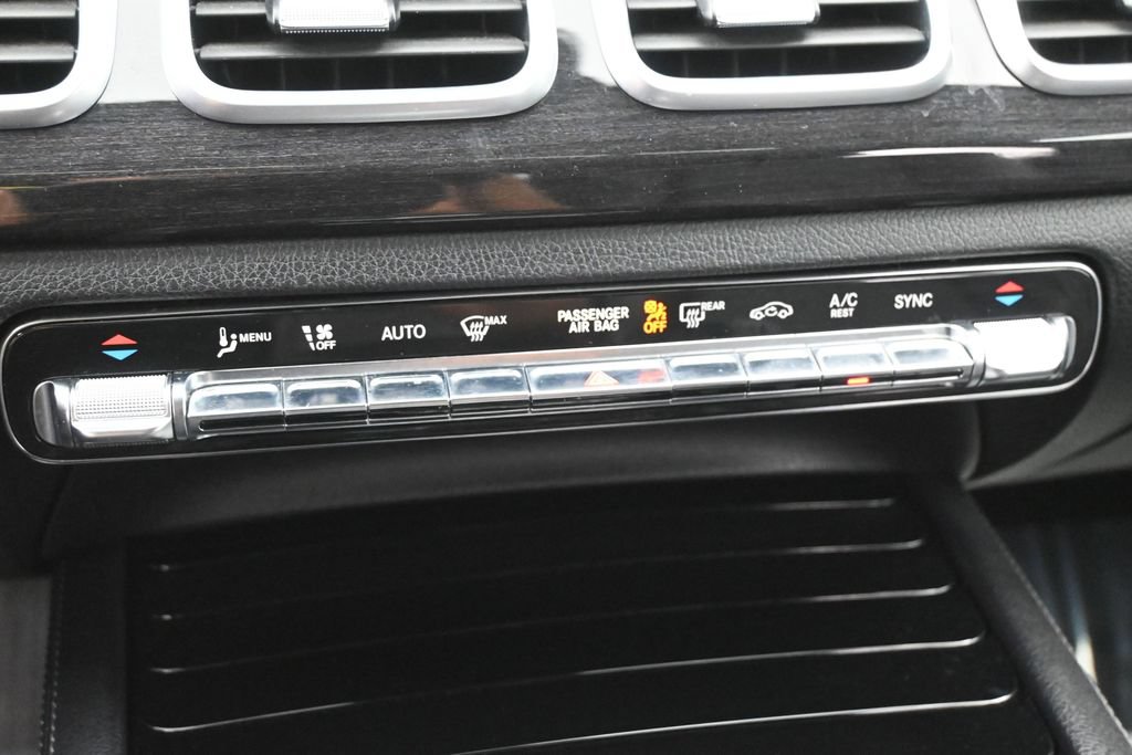 Used 2020 Mercedes-Benz GLE 350 image 33