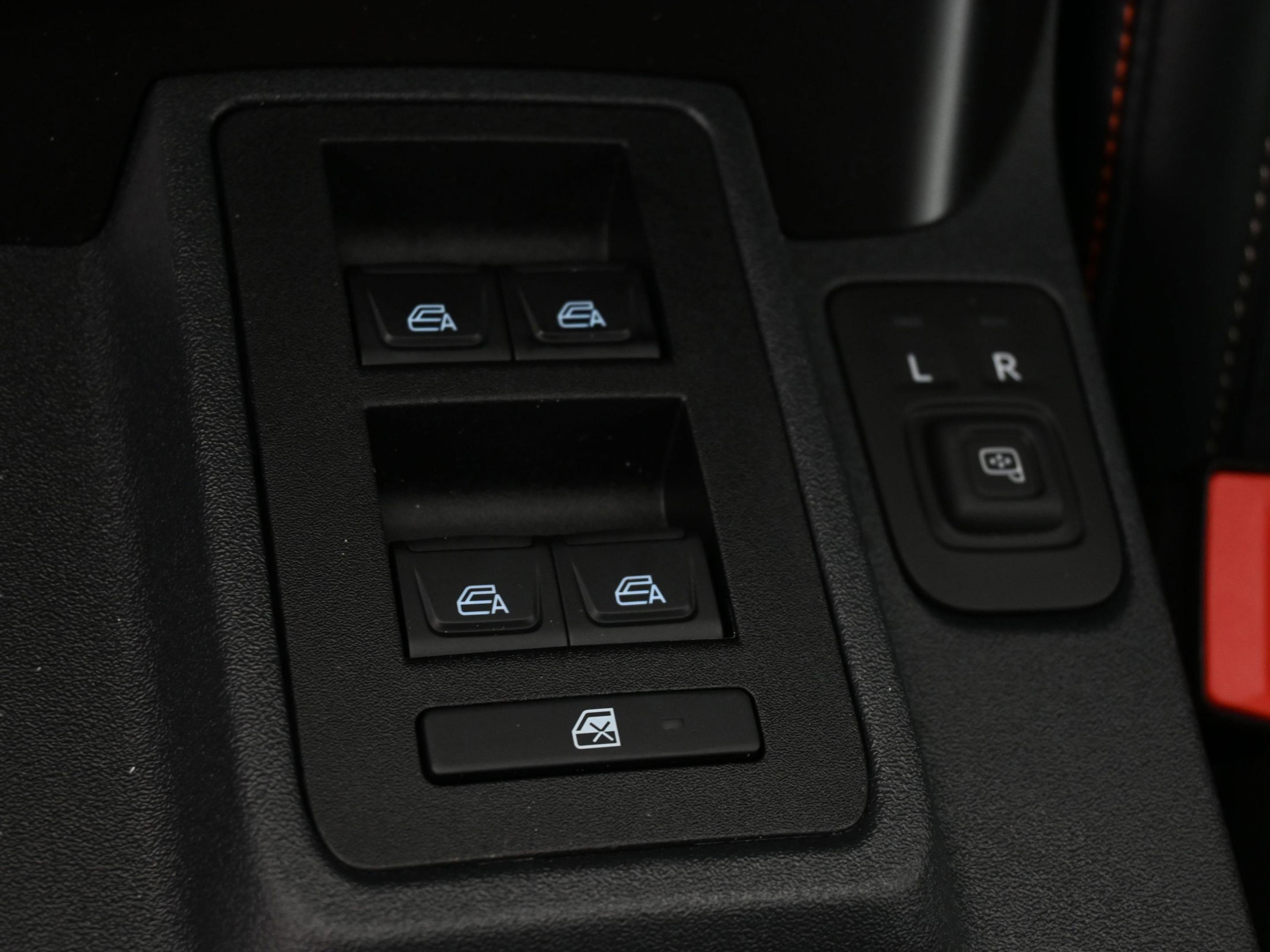 Used 2024 Ford Bronco Raptor image 25