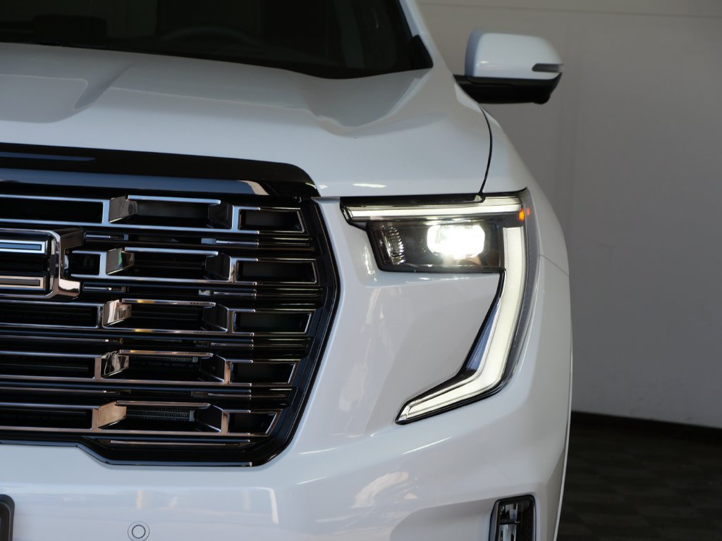 New 2027 GMC Acadia Denali Ultimate AWD/4WD image 9