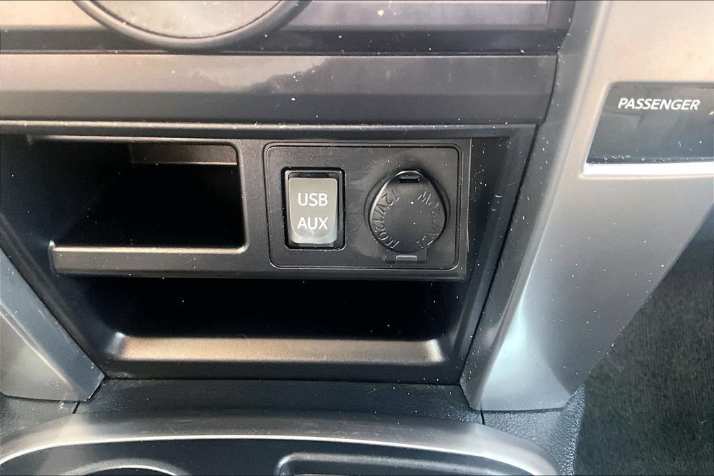 Used 2017 Toyota 4Runner SR5 RWD image 34