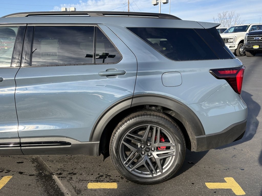 New 2026 Ford Explorer ST w/ Sun And Sound Package image 14