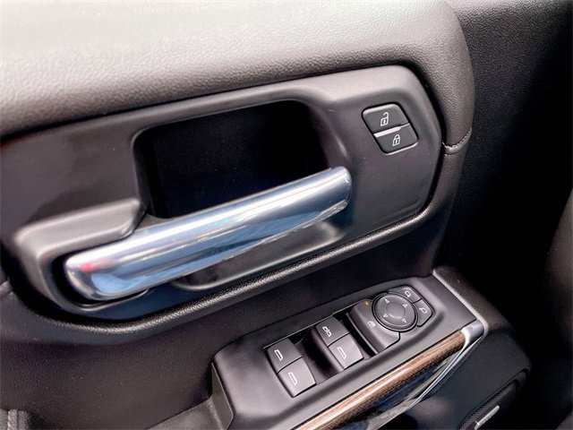 Used 2022 Chevrolet Silverado 1500 RST w/ Redline Edition image 13
