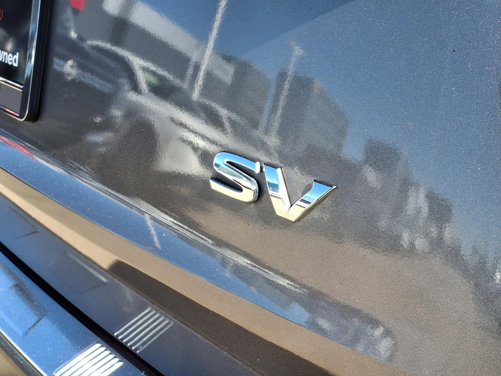 Used 2022 Nissan Rogue SV image 13