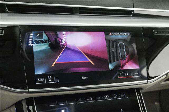 Used 2020 Audi A8 L 3.0T image 14