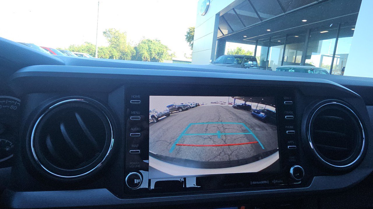Used 2020 Toyota Tacoma TRD Sport w/ Technology Package AWD/4WD image 20
