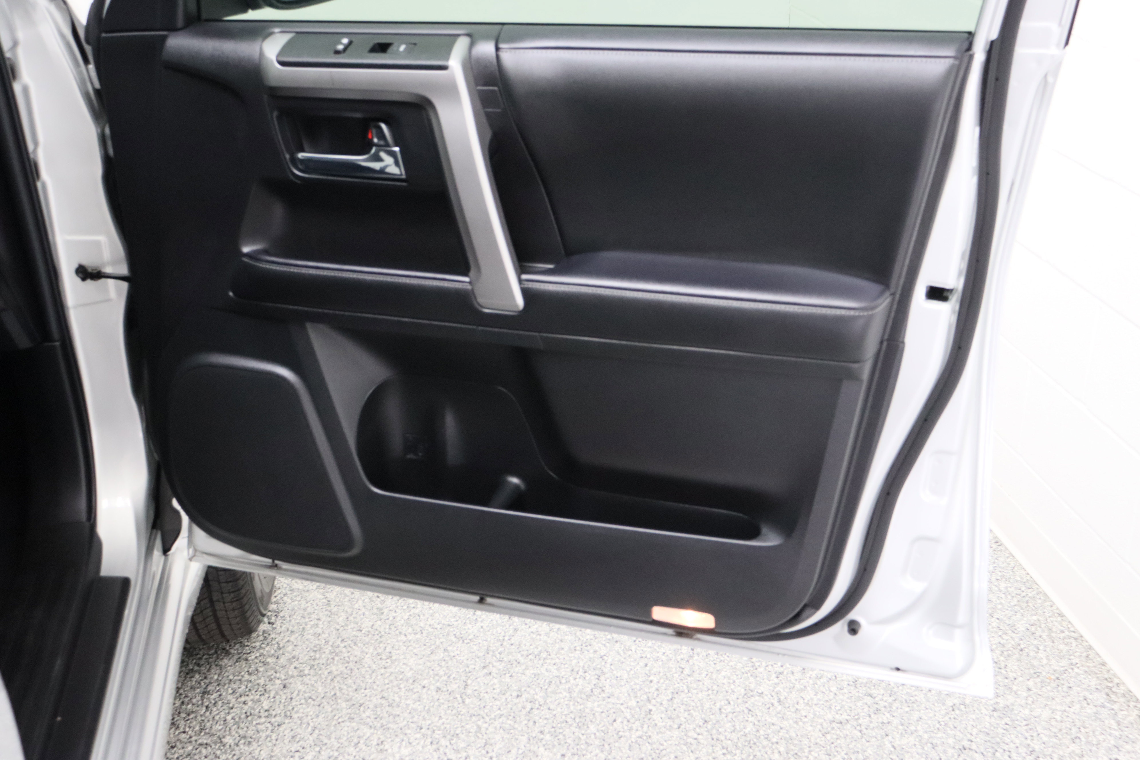 Certified 2024 Toyota 4Runner TRD Sport image 34