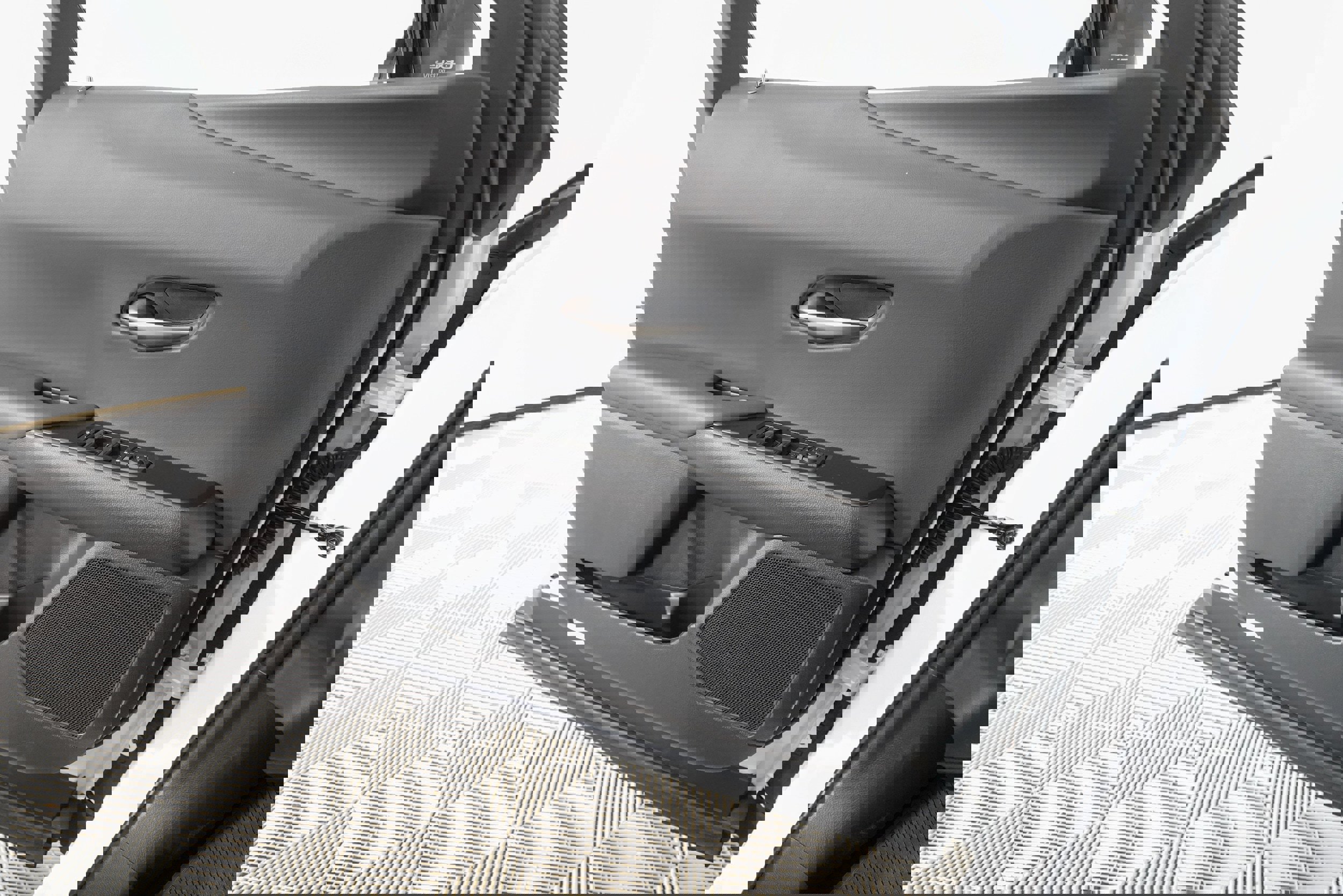 New 2025 Lexus UX 300h AWD image 10