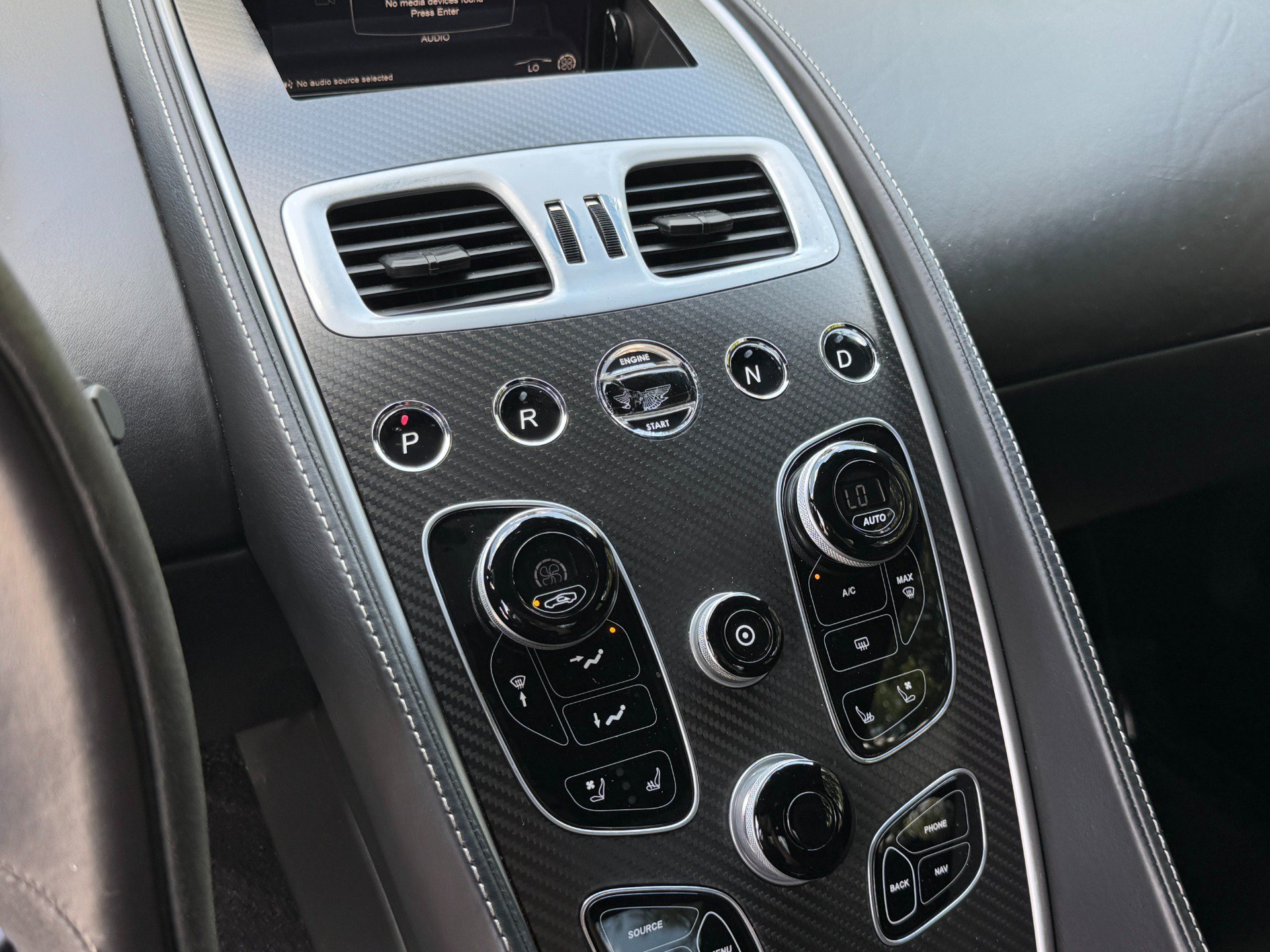 Used 2014 Aston Martin Vanquish Coupe RWD image 47