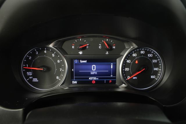 Used 2023 GMC Terrain SLE w/ Driver Convenience Package image 12