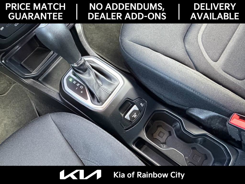 Used 2018 Jeep Renegade Latitude image 30