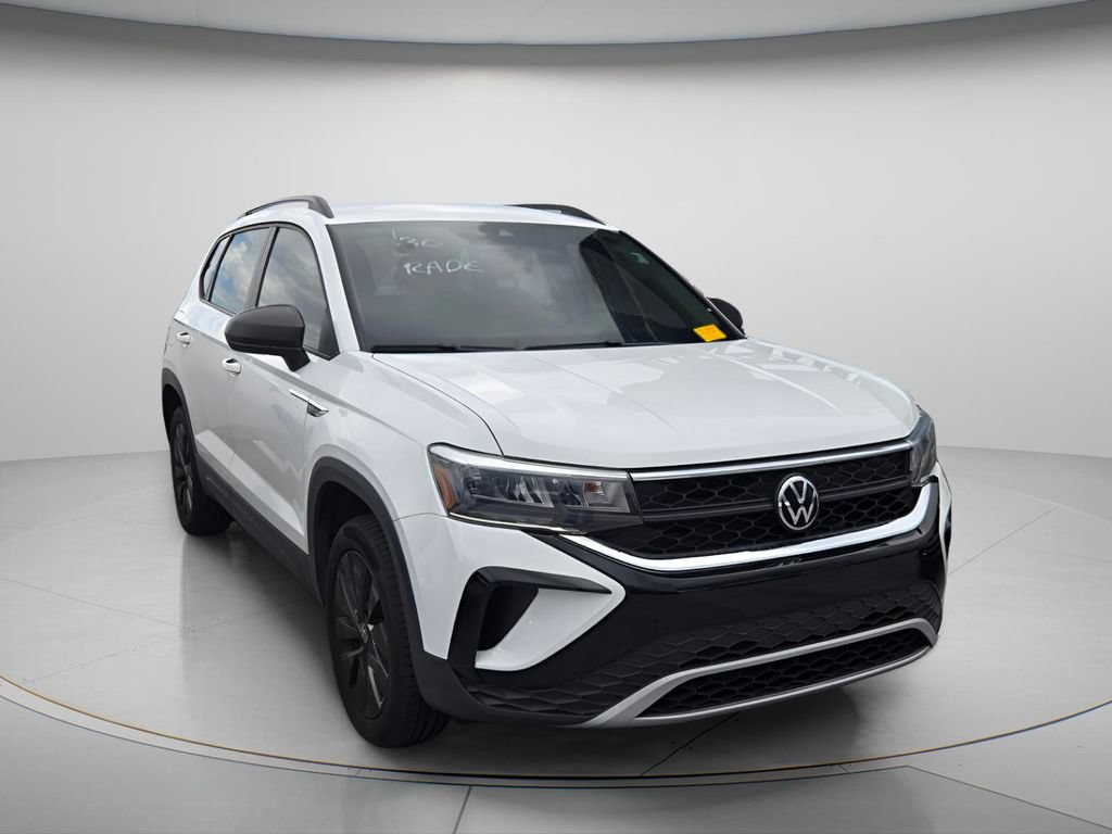 Used 2023 Volkswagen Taos S w/ IQ Drive S Package FWD image 4