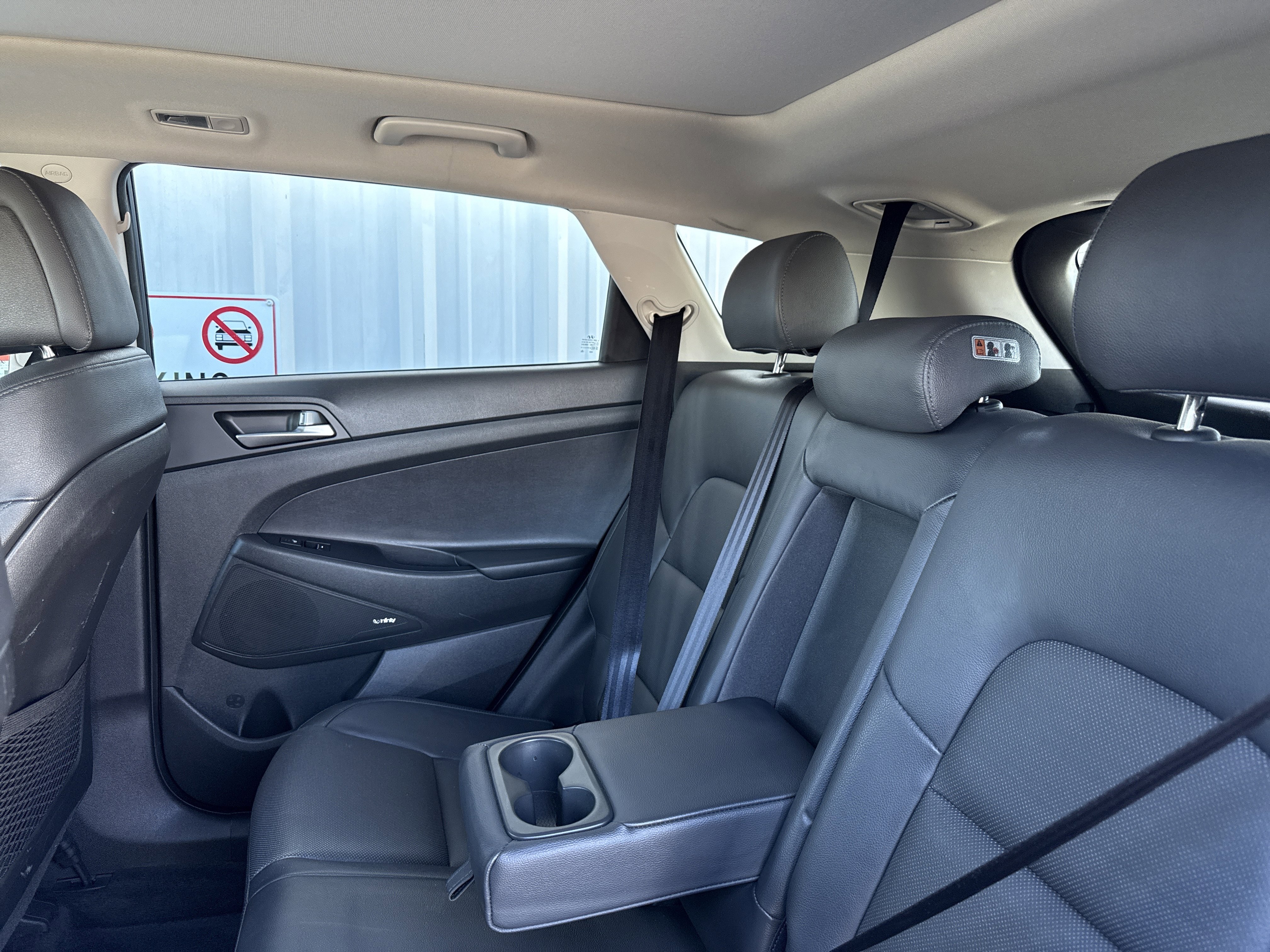 Used 2017 Hyundai Tucson Limited w/ Limited Ultimate Package 03 image 27