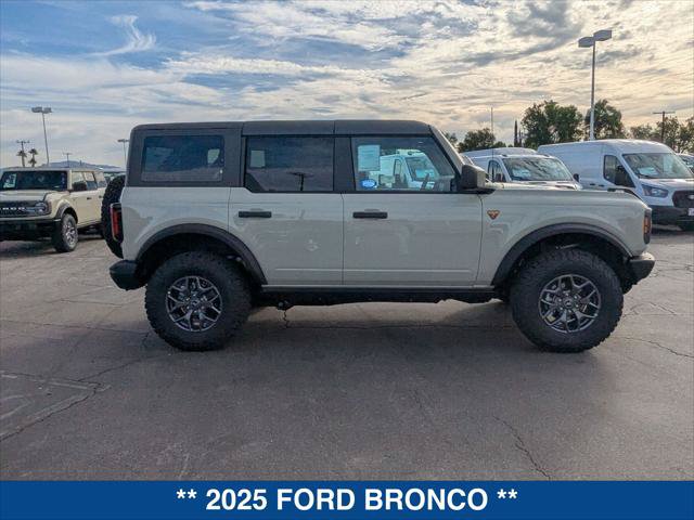 New 2025 Ford Bronco Badlands AWD/4WD image 5