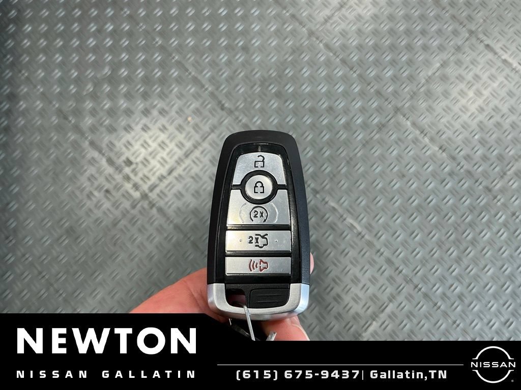 Used 2019 Ford Edge SEL w/ Equipment Group 201A AWD/4WD image 40
