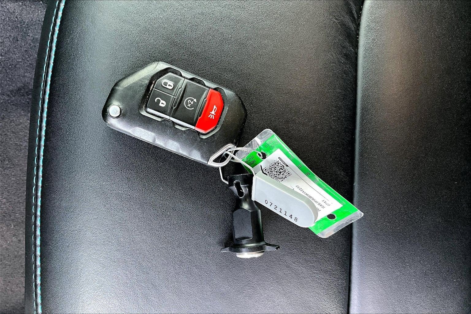 Used 2024 Jeep Wrangler High Altitude image 11