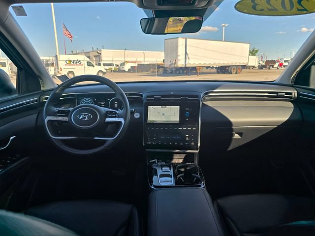 Used 2023 Hyundai Tucson Limited AWD/4WD image 17