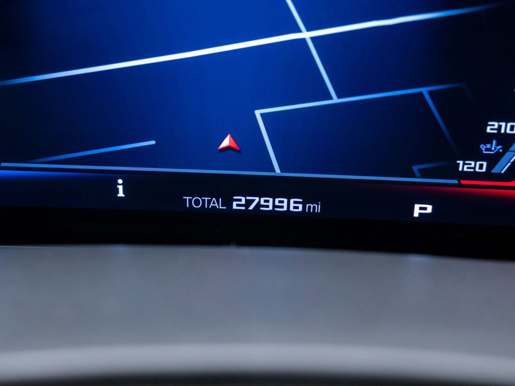 Used 2024 BMW X5 M Competition w/ Executive Package image 21