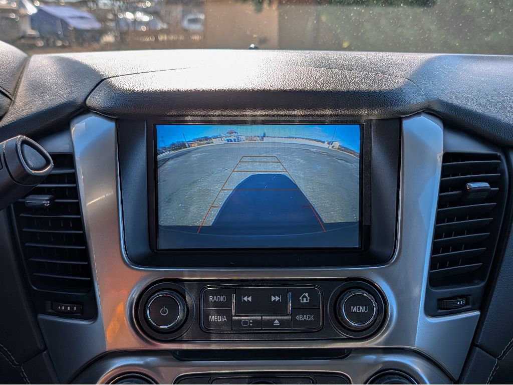 Used 2019 Chevrolet Suburban LT image 21