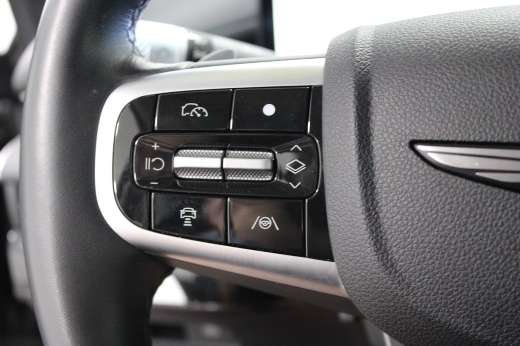 Used 2025 Genesis G80 2.5T AWD/4WD image 33