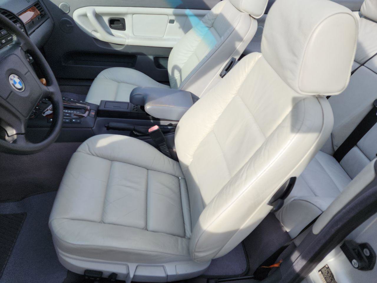 Used 1998 BMW 328i Convertible image 4