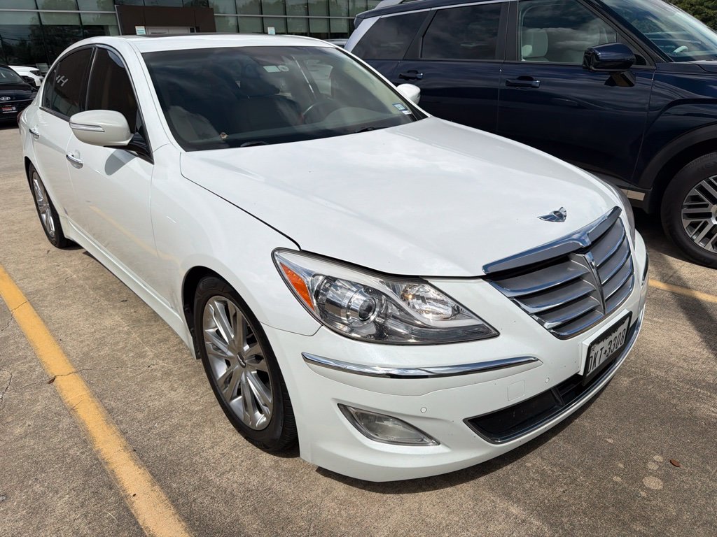 Used 2012 Hyundai Genesis 3.8 w/ Premium Pkg