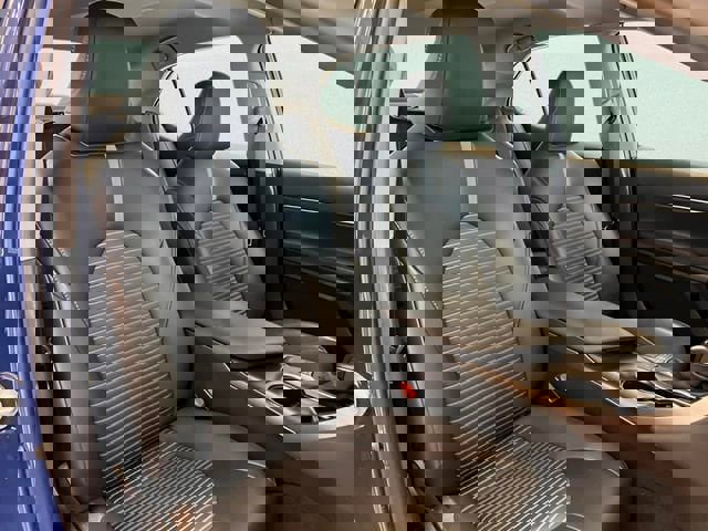 Used 2024 Toyota Camry SE image 15