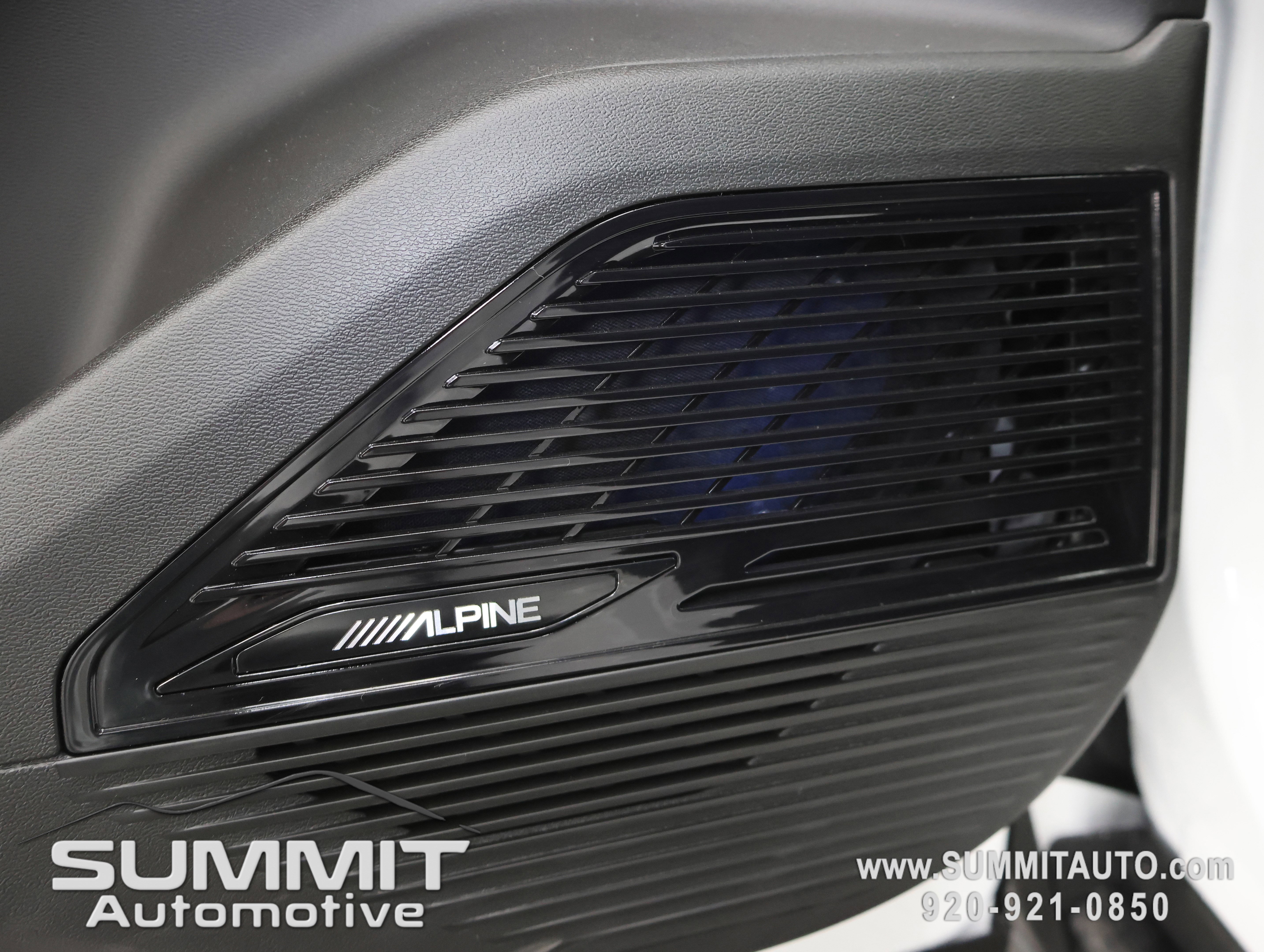 New 2026 Jeep Cherokee Overland image 50