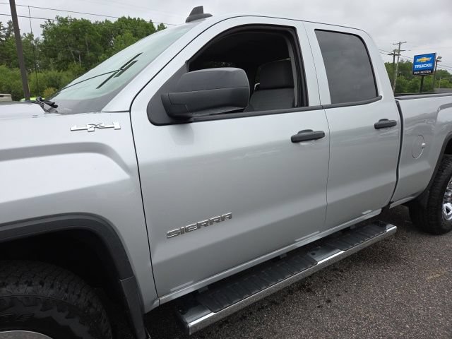 Used 2017 GMC Sierra 1500 4x4 Double Cab w/ Sierra Convenience Package image 39