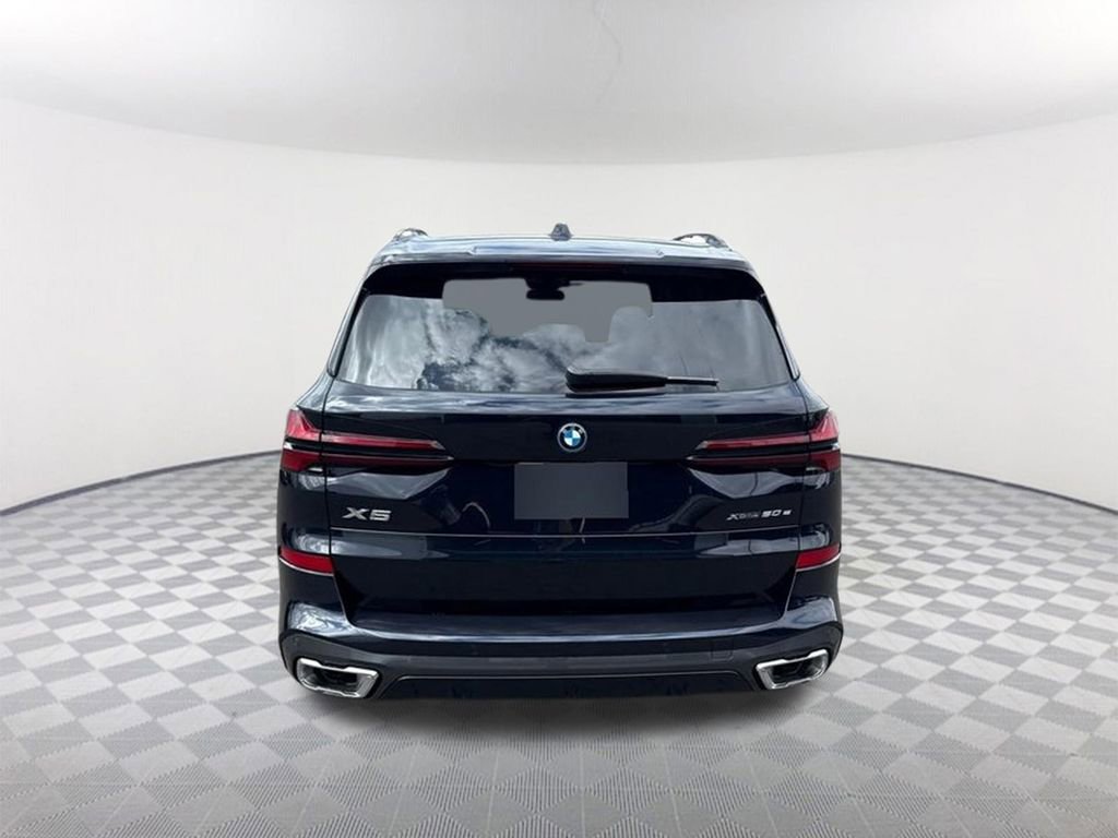 New 2026 BMW X5 xDrive50e w/ M Sport Package image 6