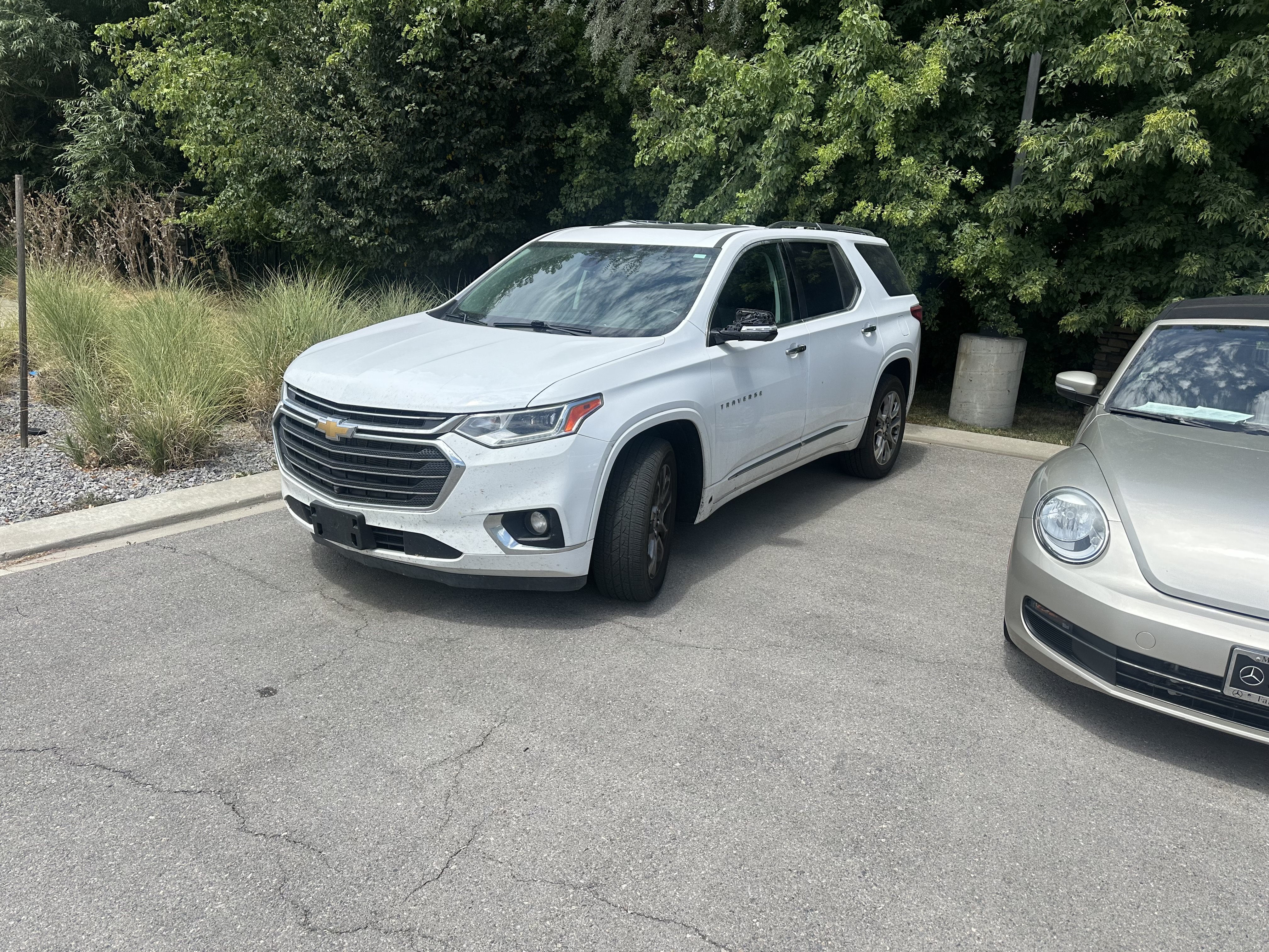 Used 2020 Chevrolet Traverse Premier w/ LPO, Floor Liner Package AWD/4WD image 4