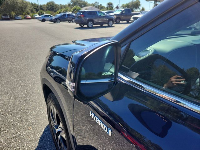 Used 2020 Toyota Highlander XLE image 12